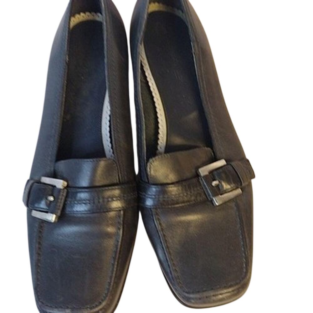 Predictions Shoes Womens Size 9.5 Blue Leather Buckle Loafers Slip On Flats